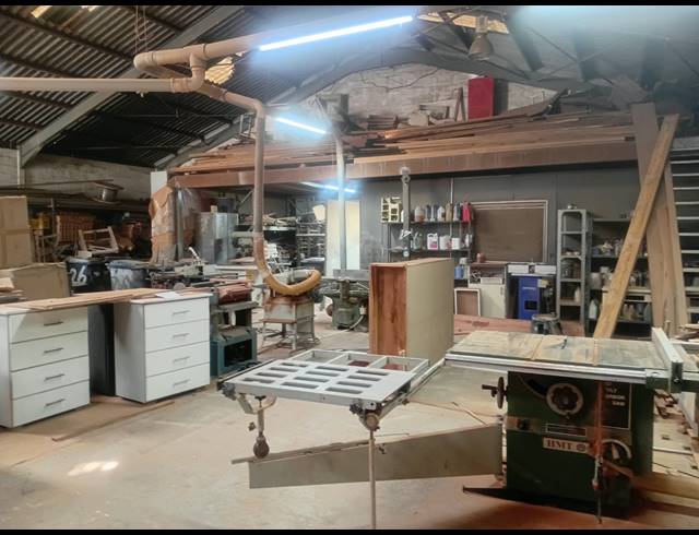 500M² WAREHOUSE FOR SALE IN ONVERWACHT